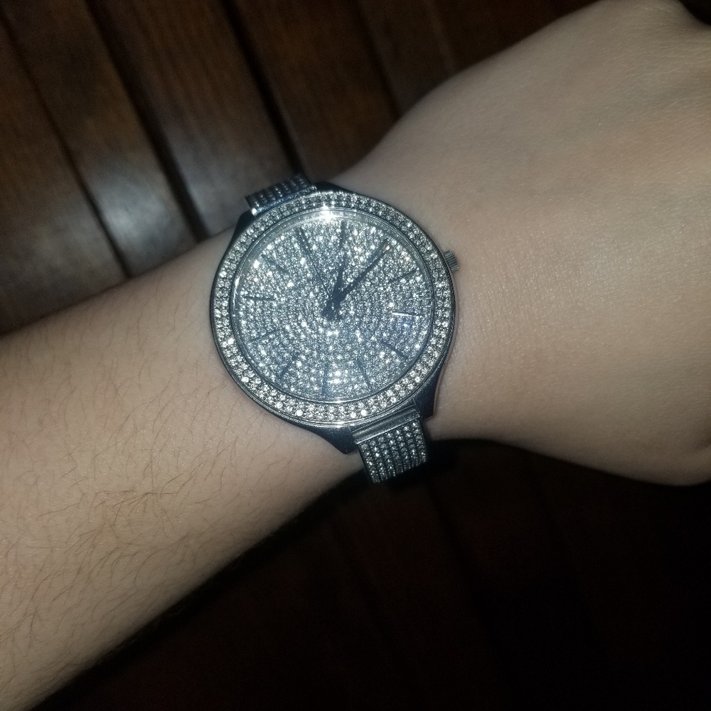 Mk watch pictures @susyharo07